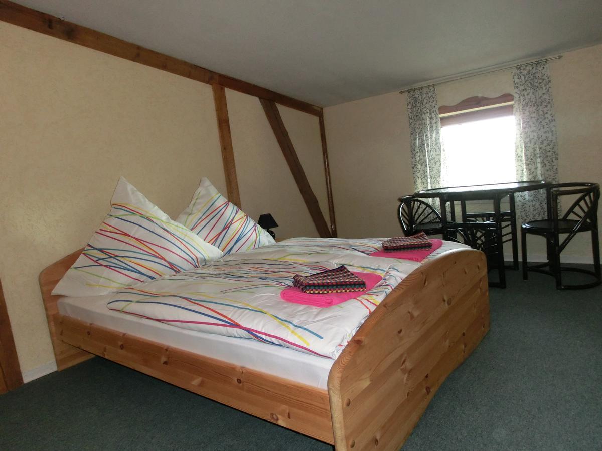 Domane Neu Gaarz Hostel חדר תמונה