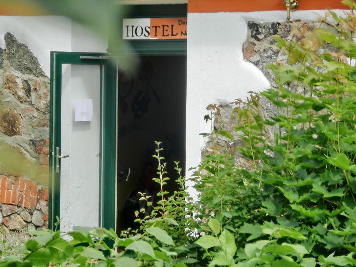 Domane Neu Gaarz Hostel מראה חיצוני תמונה